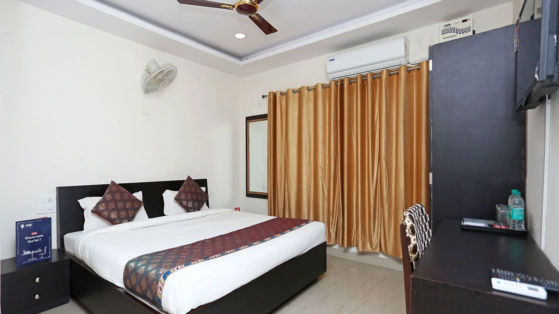 Oyo Flagship 121 Hotel Sahu Varanasi India